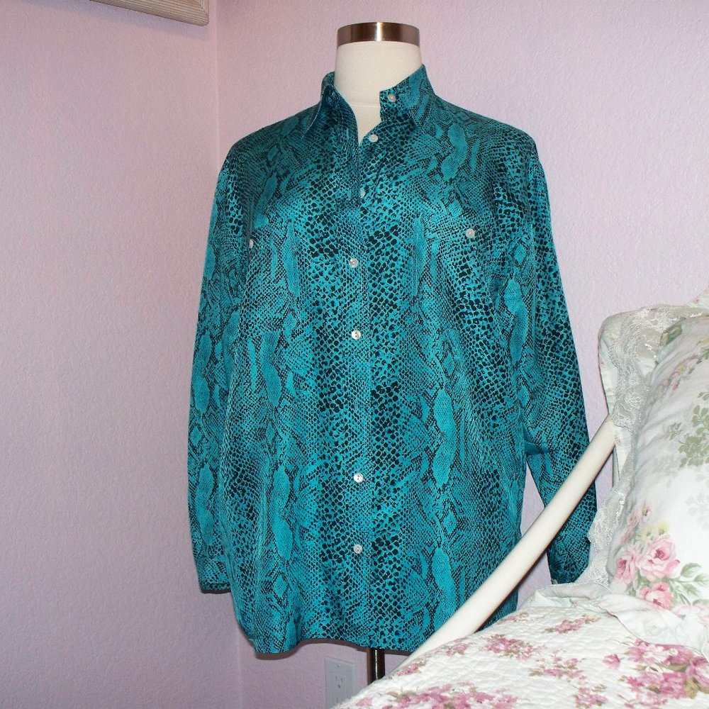Button down Shirt Animal print - Picture 2 of 3